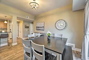 Grand Haven Condo - Walk to Nearby Hot Spots!