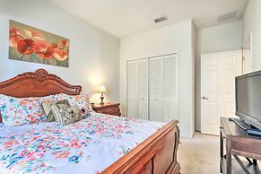 Kissimmee Condo w/ Resort Perks - 5 Mi to Disney!