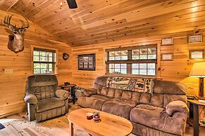 Hooah Cabin Retreat w/ Grill & Step-free Access