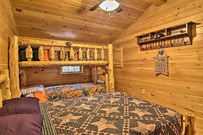 Hooah Cabin Retreat w/ Grill & Step-free Access
