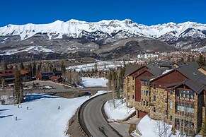 Luxurious Ski-in/ski-out Telluride Penthouse!