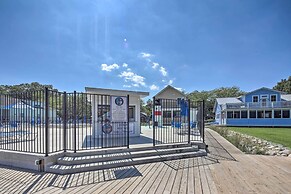 Bright & Airy Home: Chef's Kitchen & Pro Decor!