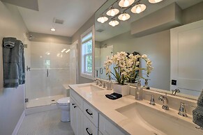 Bright & Airy Home: Chef's Kitchen & Pro Decor!