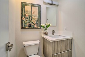 Sleek Rancho Mirage Villa: Patio, Pool, Golf!