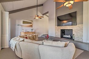 Sleek Rancho Mirage Villa: Patio, Pool, Golf!