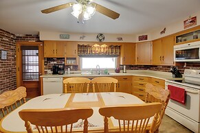 Cozy Home w/ ATV Trail Access in Berlin!