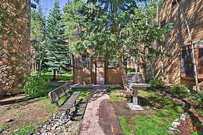 Deck + Spa Access: Modern Breckenridge Condo!