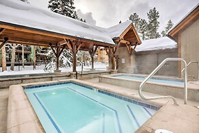 Cozy Ski-in/ski-out Breckenridge Condo: Mtn Views!