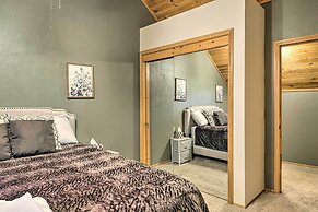 Spacious Pine Mountain Club Cabin w/ Fire Pit