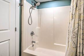 Deck & Game Room: Home in Pennsylvania Countryside