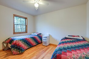 Benton Home on 50 Acres w/ Private Deck & Views!