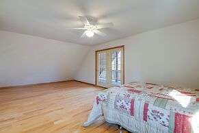 Benton Home on 50 Acres w/ Private Deck & Views!