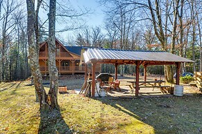 Benton Home on 50 Acres w/ Private Deck & Views!
