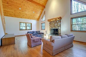 Benton Home on 50 Acres w/ Private Deck & Views!