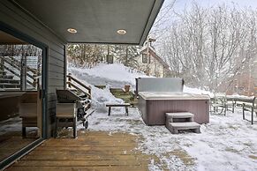 Upscale Townhome w/ Deck - By Beaver Creek & Vail!