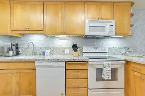 Maalaea Condo w/ Pool Access - Walk to Beach!