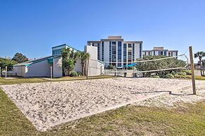 Airy Destin Condo w/ Pool - Walk to Private Beach!