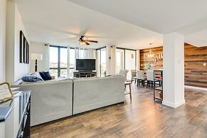 Airy Destin Condo w/ Pool - Walk to Private Beach!