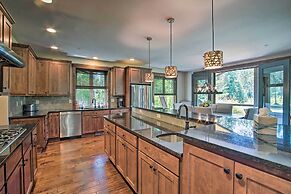 Modern Alpine Home on Prospector Golf Course!