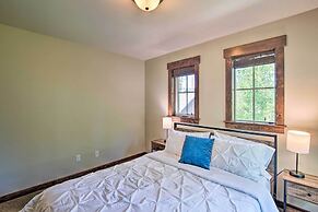 Modern Alpine Home on Prospector Golf Course!