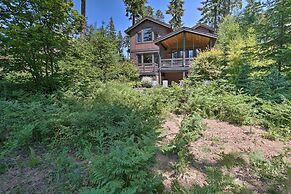 Modern Alpine Home on Prospector Golf Course!