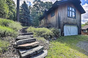 Airy & Bright Hideaway Near Smugglers' Notch!