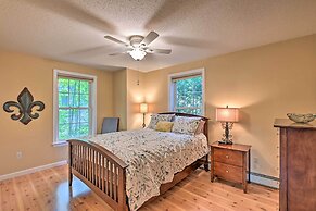 Inviting Lakefront Home: Seasonal Boat Dock!