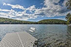 Inviting Lakefront Home: Seasonal Boat Dock!