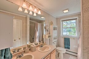 Inviting Lakefront Home: Seasonal Boat Dock!