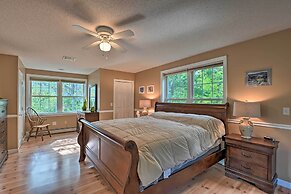 Inviting Lakefront Home: Seasonal Boat Dock!