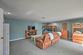 Inviting Lakefront Home: Seasonal Boat Dock!