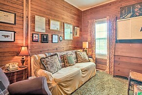 Historic Sparta Home Near Waterfalls & Hikes!