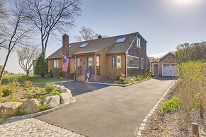 Amazing Rocky Point Retreat Overlooking the Sound!
