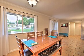 Palm Desert Abode: Pool, Walk to El Paseo District