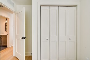 Modern Erie Home - Walk to Downtown!