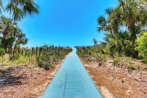 2 Mi to Beach: Hilton Head Condo w/ Pool!