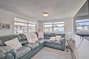 Sunny Hudson Escape w/ Gulf Views & Boat Dock