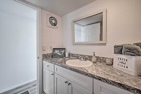 Sunny Hudson Escape w/ Gulf Views & Boat Dock