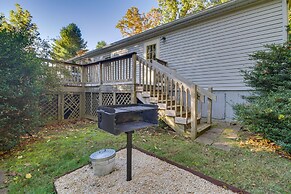 Spacious Home: 10 Miles to Wintergreen Resort!