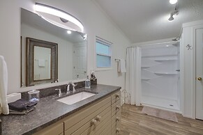 Spacious Home: 10 Miles to Wintergreen Resort!