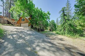 'lakeside Bear Lodge' Studio: 9 Mi to Bass Lake!