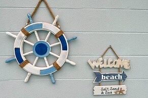 Renovated Port Richey Oasis w/ Lanai + Grill!