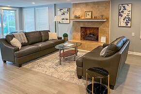 Renovated Port Richey Oasis w/ Lanai + Grill!