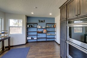 Pet-friendly Victor Home w/ Fire Pit & Large Yard!