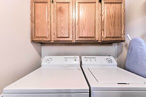 Spacious Ruidoso Cabin < 3 Mi to Downtown!