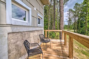 2 Mi to Msu: Chic Tiny Home Retreat!