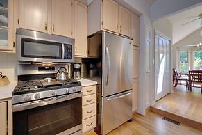 Scenic Smith Mountain Lake Getaway w/ Deck + Dock!