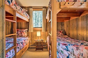 Mountain-view Conway Cabin ~ 9 Mi to Slopes!