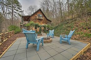 Secluded Smoky Mtn Cabin w/ Hot Tub & Fire Pit!