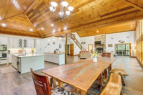 Cabin on 23 Acres w/ Creek Access in Broken Bow